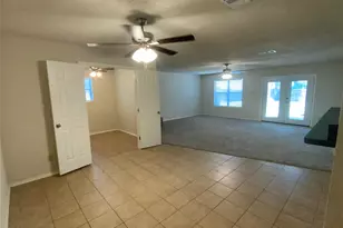 7512 Lisa Ct, Fort Worth, TX 76112 - Photo 7
