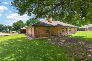 709 S Oak St, Van, TX 75790 - Photo 35