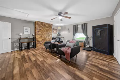 709 S Oak Street, Van, TX 75790 - Photo 9