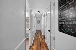 709 S Oak St, Van, TX 75790 - Photo 11