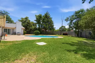3517 Knoll Point Dr, Garland, TX 75043 - Photo 31