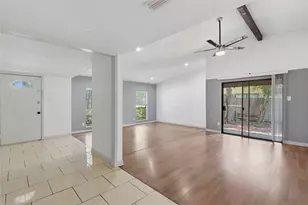 3517 Knoll Point Dr, Garland, TX 75043 - Photo 11