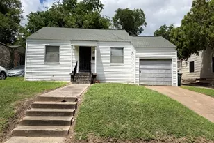 319 Avenue J, Dallas, TX 75203 - Photo 1