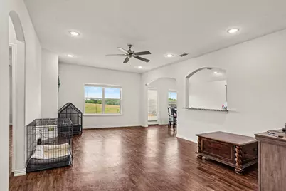 132 Willowbend Loop, Mabank, TX 75147 - Photo 5