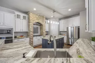 4653 Chapel Creek Dr, Plano, TX 75024 - Photo 9