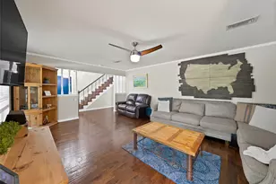 1601 Oak Meadow Dr, Irving, TX 75061 - Photo 7