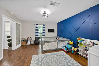 1601 Oak Meadow Drive, Irving, TX 75061 - Photo 9