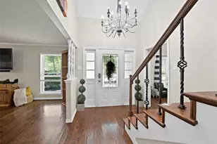 1601 Oak Meadow Dr, Irving, TX 75061 - Photo 3