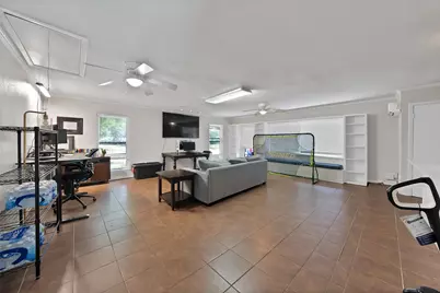 1601 Oak Meadow Drive, Irving, TX 75061 - Photo 13