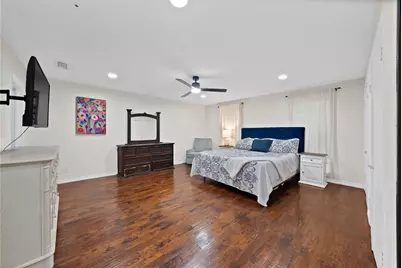 1601 Oak Meadow Drive, Irving, TX 75061 - Photo 7