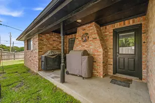 1703 Sully Ct, Stephenville, TX 76401 - Photo 25
