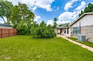 1702 Pine Knot Dr, Garland, TX 75044 - Photo 25