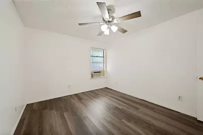 5431 Wild West Drive, Arlington, TX 76017 - Photo 19