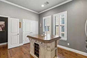 600 E Bluff St, Fort Worth, TX 76102 - Photo 9