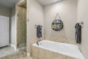 600 E Bluff St, Fort Worth, TX 76102 - Photo 15