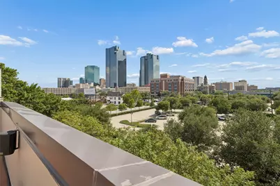 600 E Bluff Street, Fort Worth, TX 76102 - Photo 1