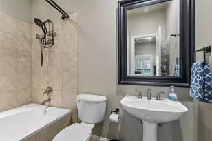 600 E Bluff St, Fort Worth, TX 76102 - Photo 19