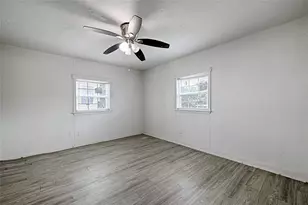 109 W Marsalis St, Celeste, TX 75423 - Photo 3