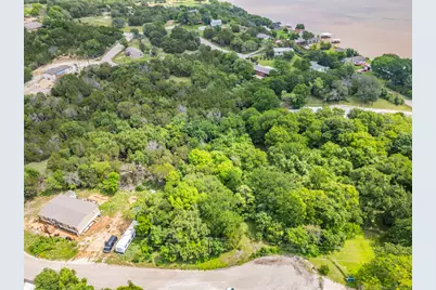 5719 Canyon Creek Court, Granbury, TX 76048 - Photo 9