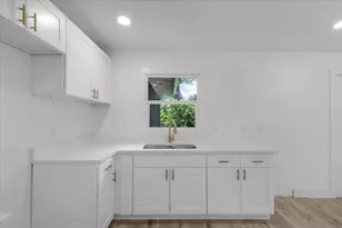 4343 Vanette Ln, Dallas, TX 75216 - Photo 11