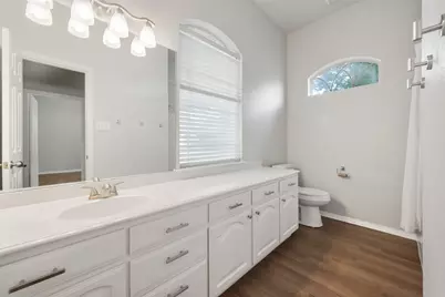 412 Springhill Court, Burleson, TX 76028 - Photo 23