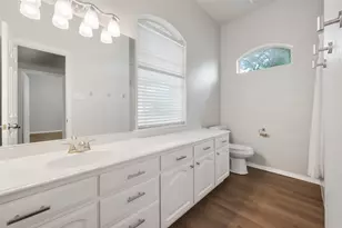 412 Springhill Ct, Burleson, TX 76028 - Photo 23
