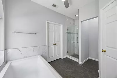 2401 Pinehurst Court, Highland Village, TX 75077 - Photo 17