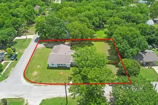 408 N Gowdy St, Whitewright, TX 75491 - Photo 33