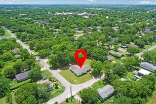 408 N Gowdy St, Whitewright, TX 75491 - Photo 37