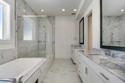 215 Carroll Street, Fort Worth, TX 76107 - Photo 25
