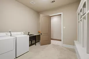 4411 Lake Breeze Dr, McKinney, TX 75071 - Photo 23