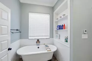 8 Freedom Ct, Waco, TX 76708 - Photo 13