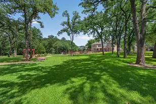 2409 Summer Ct, Arlington, TX 76001 - Photo 39