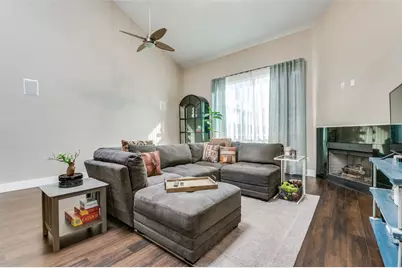 4213 Dickason Avenue #13, Dallas, TX 75219 - Photo 13