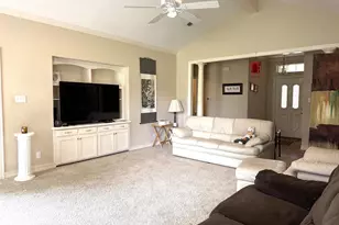 107 Ridge Ct, Glen Rose, TX 76043 - Photo 7