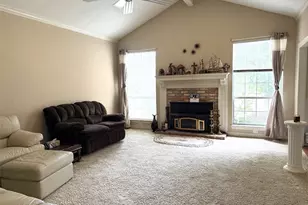 107 Ridge Ct, Glen Rose, TX 76043 - Photo 5