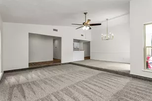 5009 Middleton Cir, The Colony, TX 75056 - Photo 9