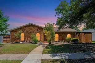 5009 Middleton Cir, The Colony, TX 75056 - Photo 1