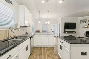 8701 Yosemite, Cross Roads, TX 76227 - Photo 11