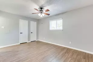 433 Linda Dr, Burleson, TX 76028 - Photo 17