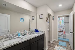 304 Lowery Oaks Trl, Fort Worth, TX 76120 - Photo 23