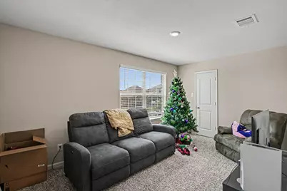 304 Lowery Oaks Trail, Fort Worth, TX 76120 - Photo 19