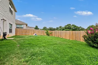 304 Lowery Oaks Trail, Fort Worth, TX 76120 - Photo 29