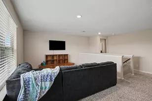 304 Lowery Oaks Trl, Fort Worth, TX 76120 - Photo 17