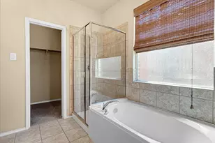 12312 Walden Wood Dr, Fort Worth, TX 76244 - Photo 9