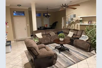 747 E 6th Street, Krum, TX 76249 - Photo 5