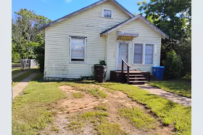 728 W Elm Street, Denison, TX 75020 - Photo 1