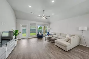 1200 Long Meadow Dr, Little Elm, TX 76227 - Photo 23