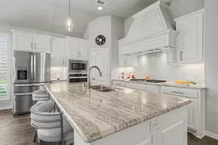 1200 Long Meadow Dr, Little Elm, TX 76227 - Photo 13