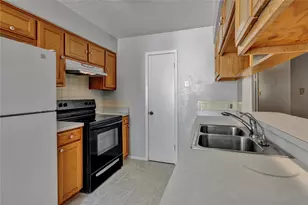 1008 Westminister Ct, Arlington, TX 76015 - Photo 13